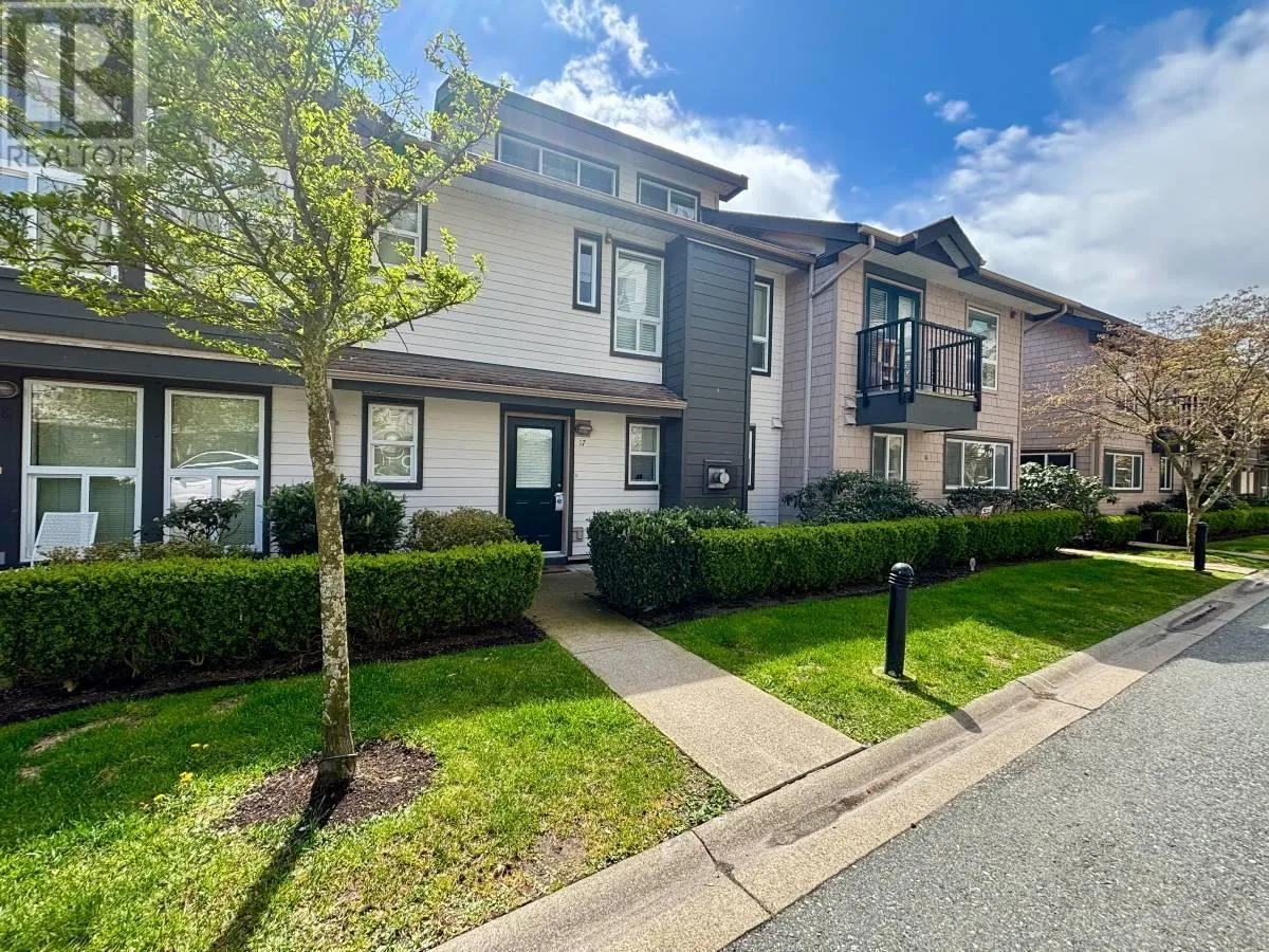 Row / Townhouse for rent: 17 1204 Main Street, Squamish, British Columbia V8B 0S3