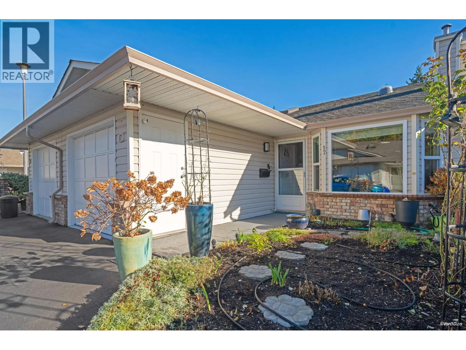 Row / Townhouse for rent: 17 12049 217 Street, Maple Ridge, British Columbia V2X 0M8