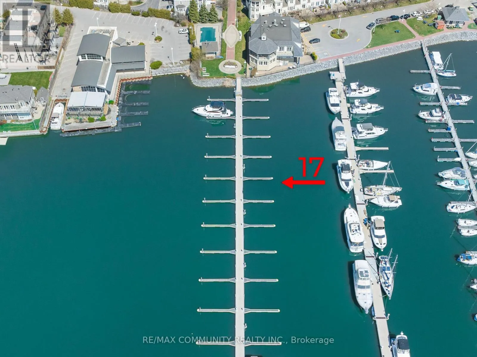 Other for rent: 17 - 1295 Wharf Street, Pickering, Ontario L1W 1A2