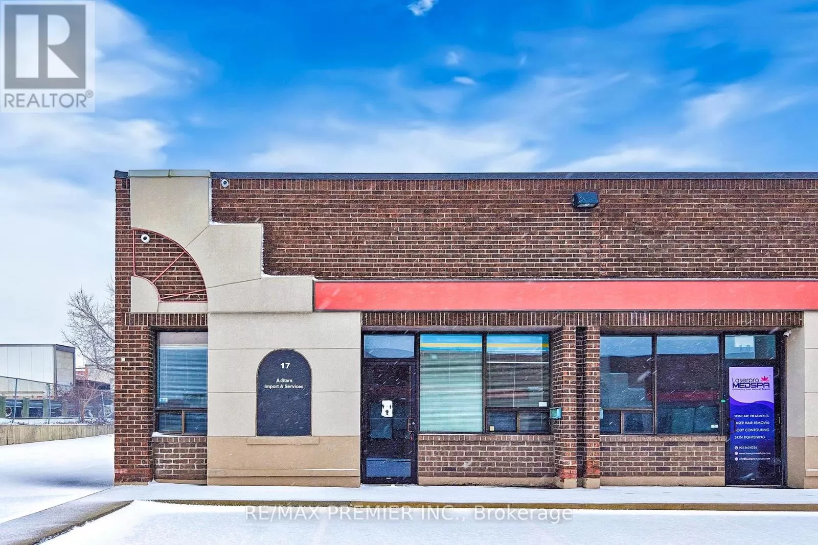 Retail for rent: 17 - 5484 Tomken Road, Mississauga, Ontario L4E 2Z6