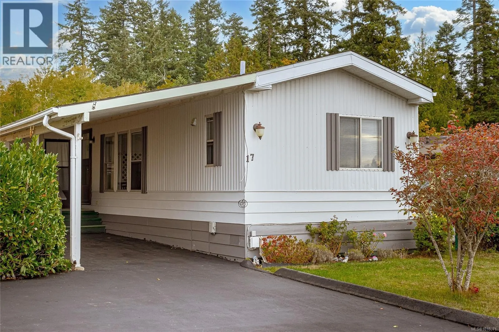 Manufactured Home for rent: 17 7701 Central Saanich Rd, Central Saanich, British Columbia V8M 1X3