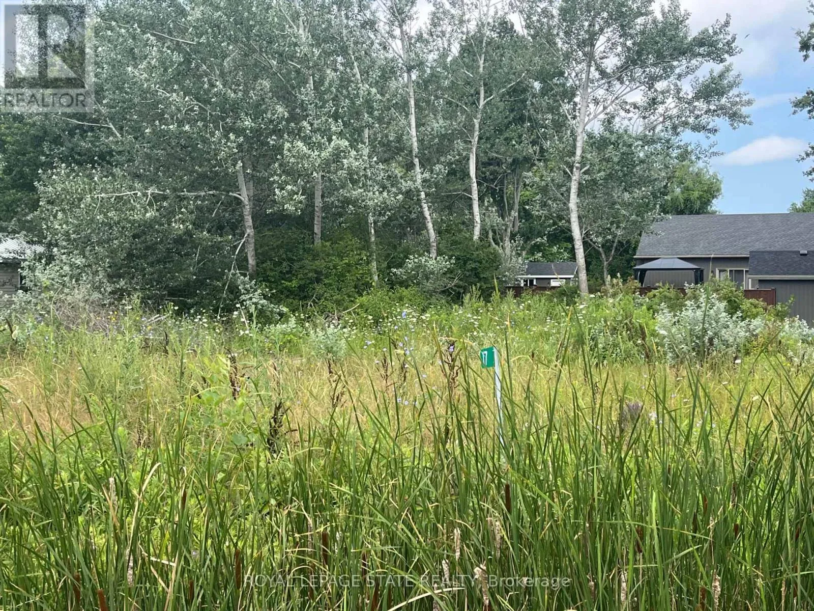 17 Dickhout Road, Haldimand, Ontario N0A 1K0