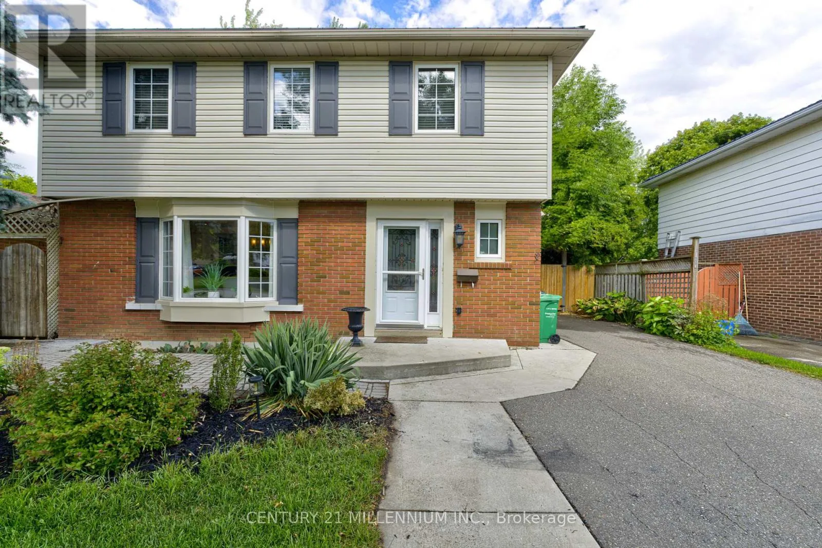 House for rent: 17 Evesham Crescent, Brampton, Ontario L6T 3R9