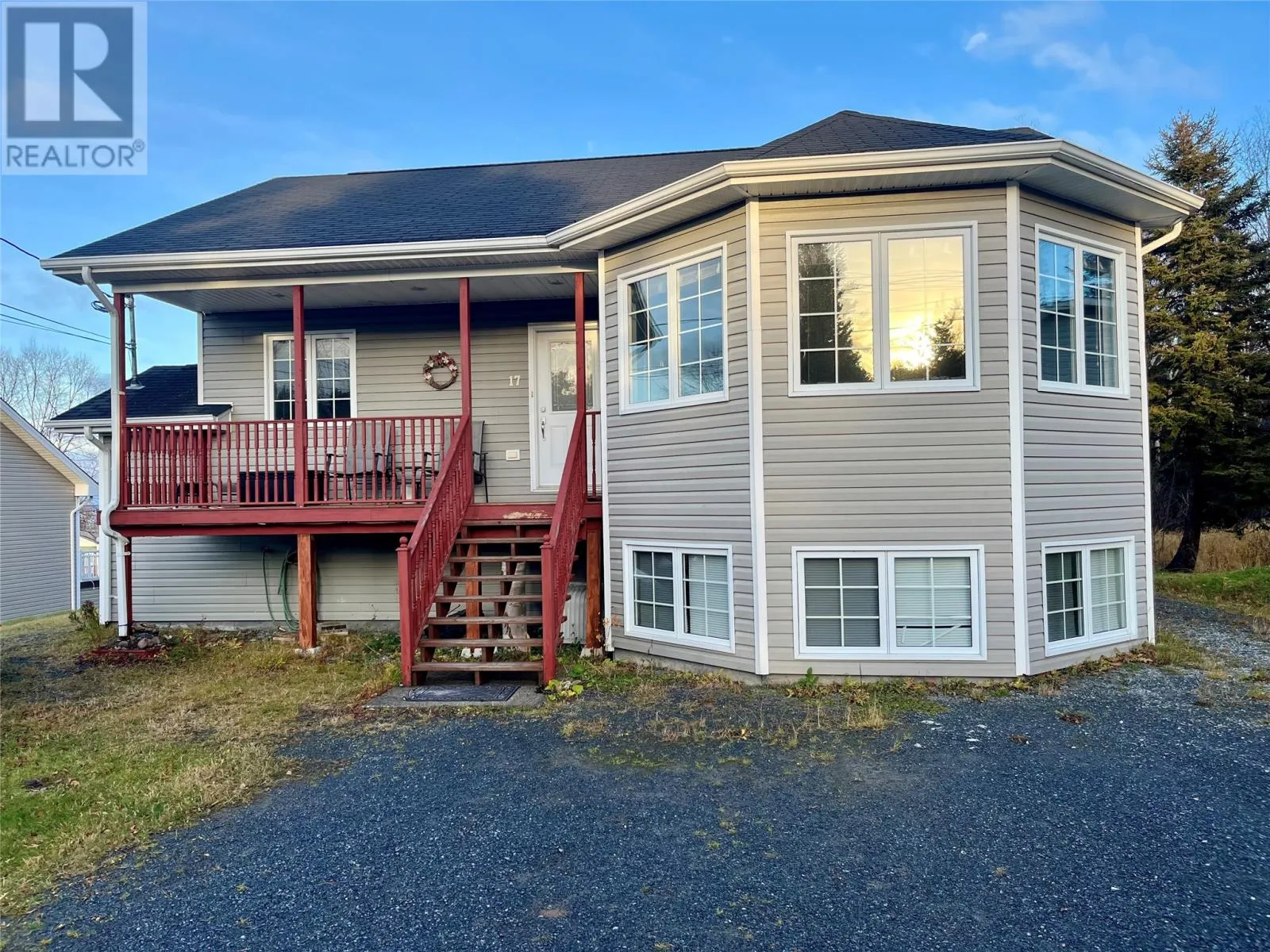 House for rent: 17 Hillview Avenue, Pasadena, Newfoundland & Labrador A0L 1K0