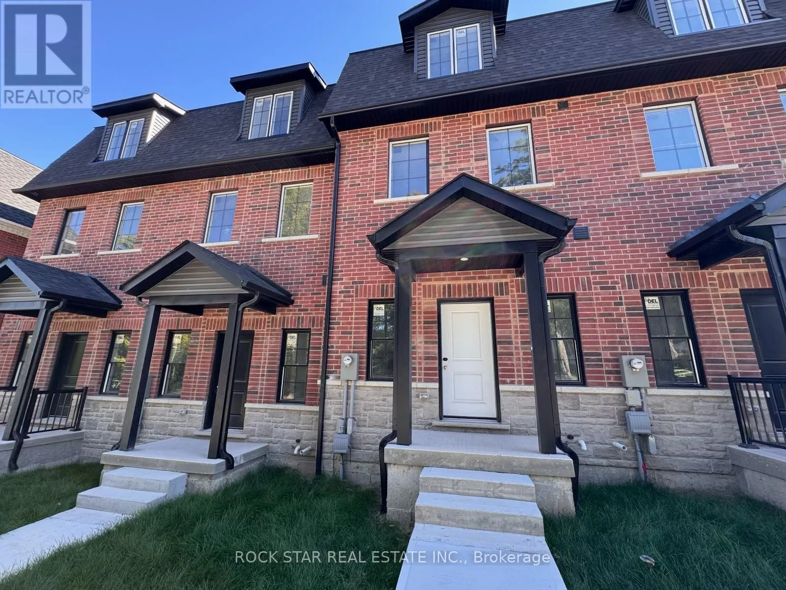 Row / Townhouse for rent: 17 James Street, Halton Hills, Ontario L7G 2H2