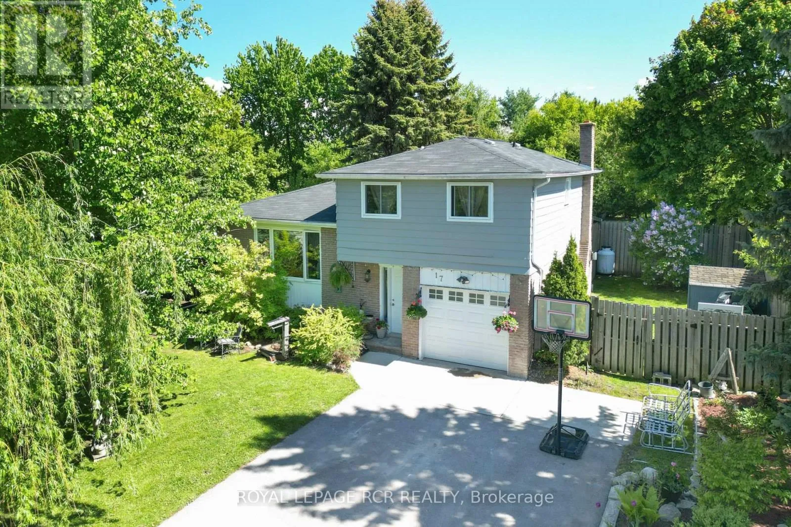 House for rent: 17 Jamieson Drive, Adjala-Tosorontio, Ontario L0N 1R0