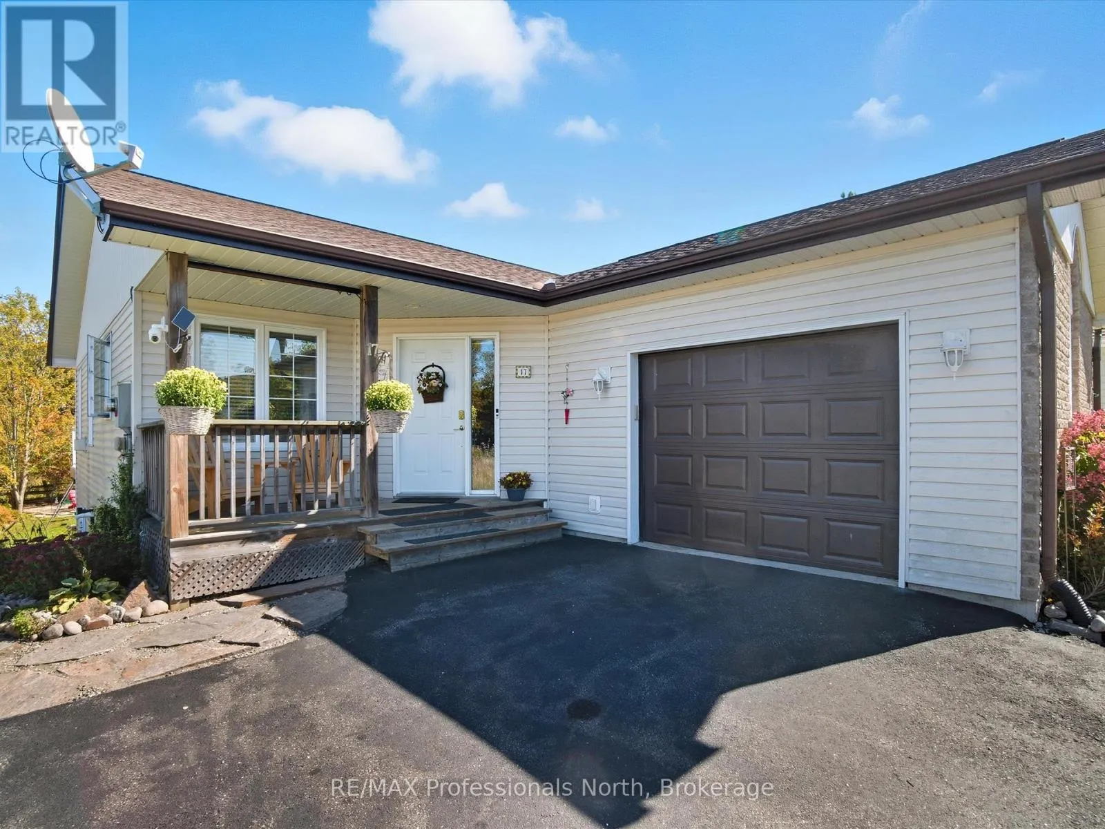 House for rent: 17 Keall Crescent, Bracebridge), Ontario P1L 1Y4