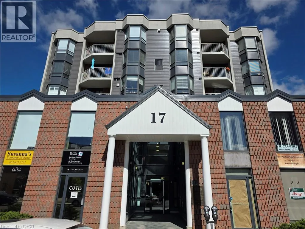 17 King Street E Unit# 206, Dundas, Ontario L9H 1B7