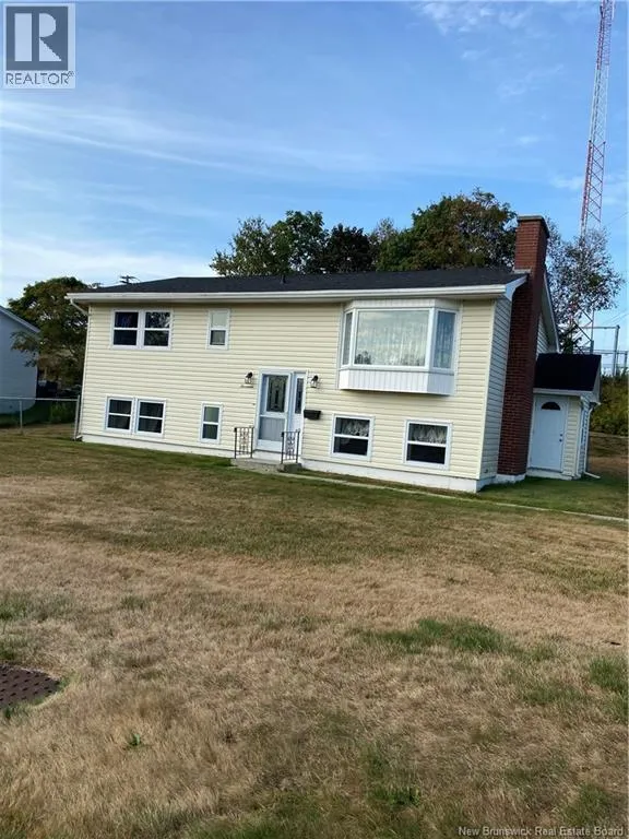 House for rent: 17 Kiwanis Court, Saint John, New Brunswick E2K 4L3