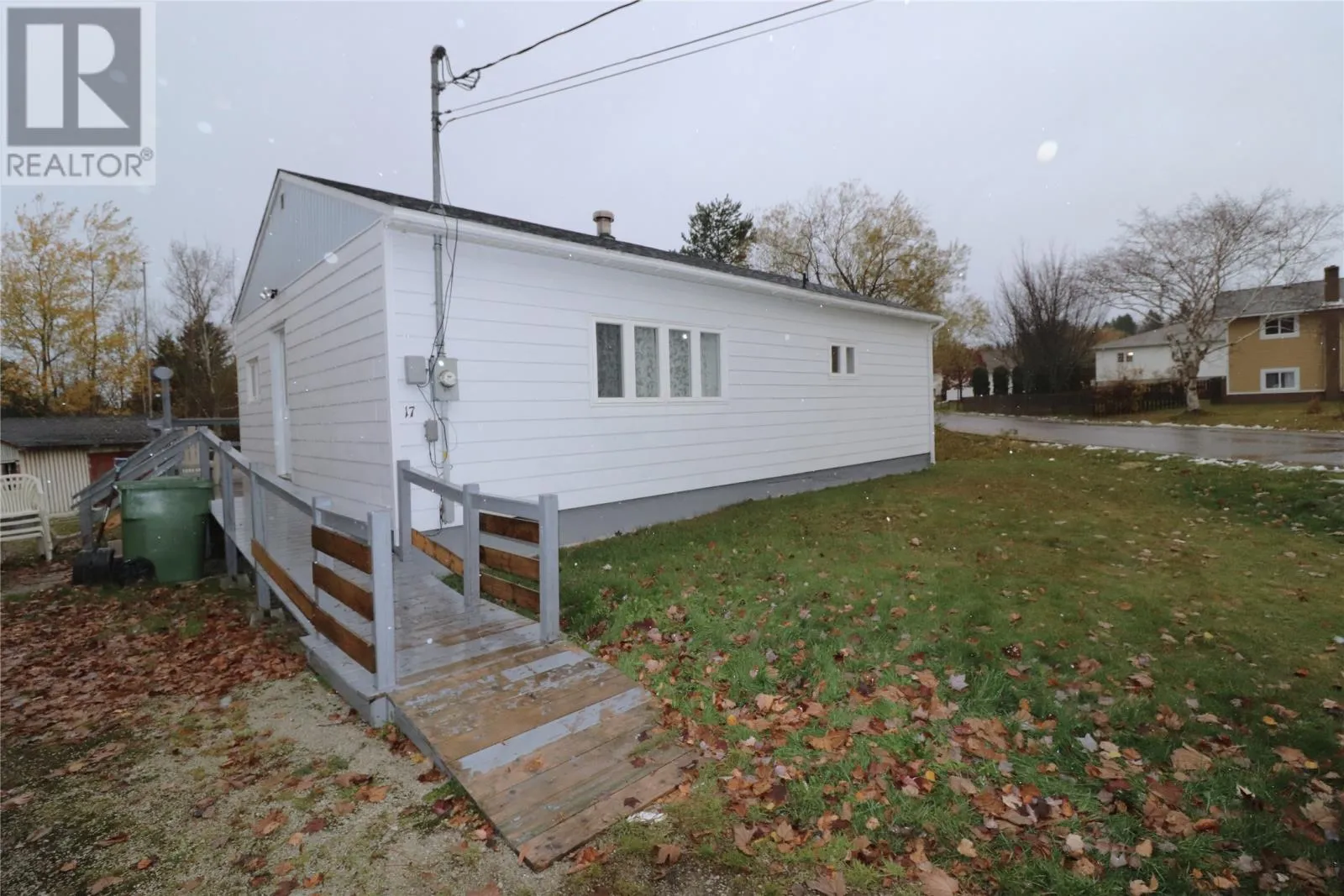 House for rent: 17 Main Dam Road, Deer Lake, Newfoundland & Labrador A8A 1S4