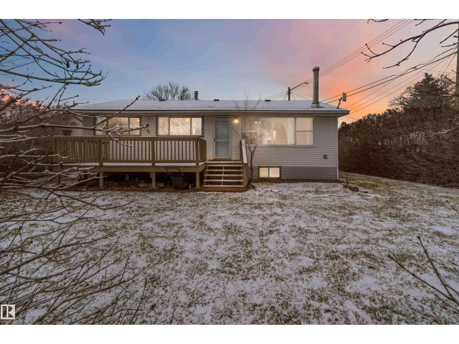 House for rent: 17 Ross Dr, Fort Saskatchewan, Alberta T8L 3M9