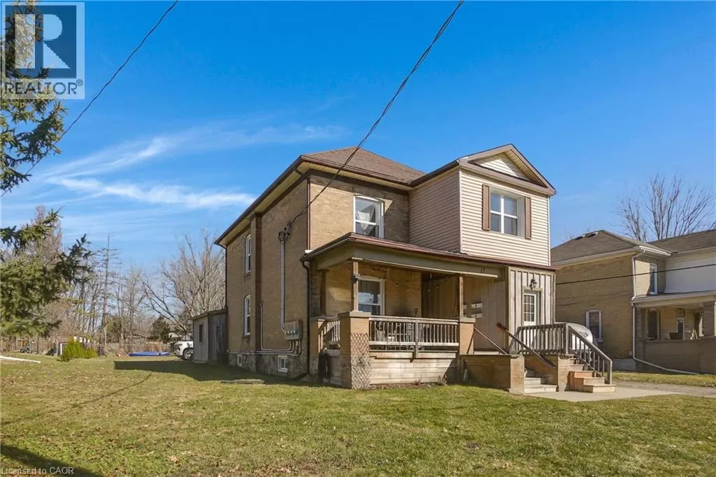 Fourplex for rent: 17 Shaw Avenue W, Cambridge, Ontario N3C 1E3