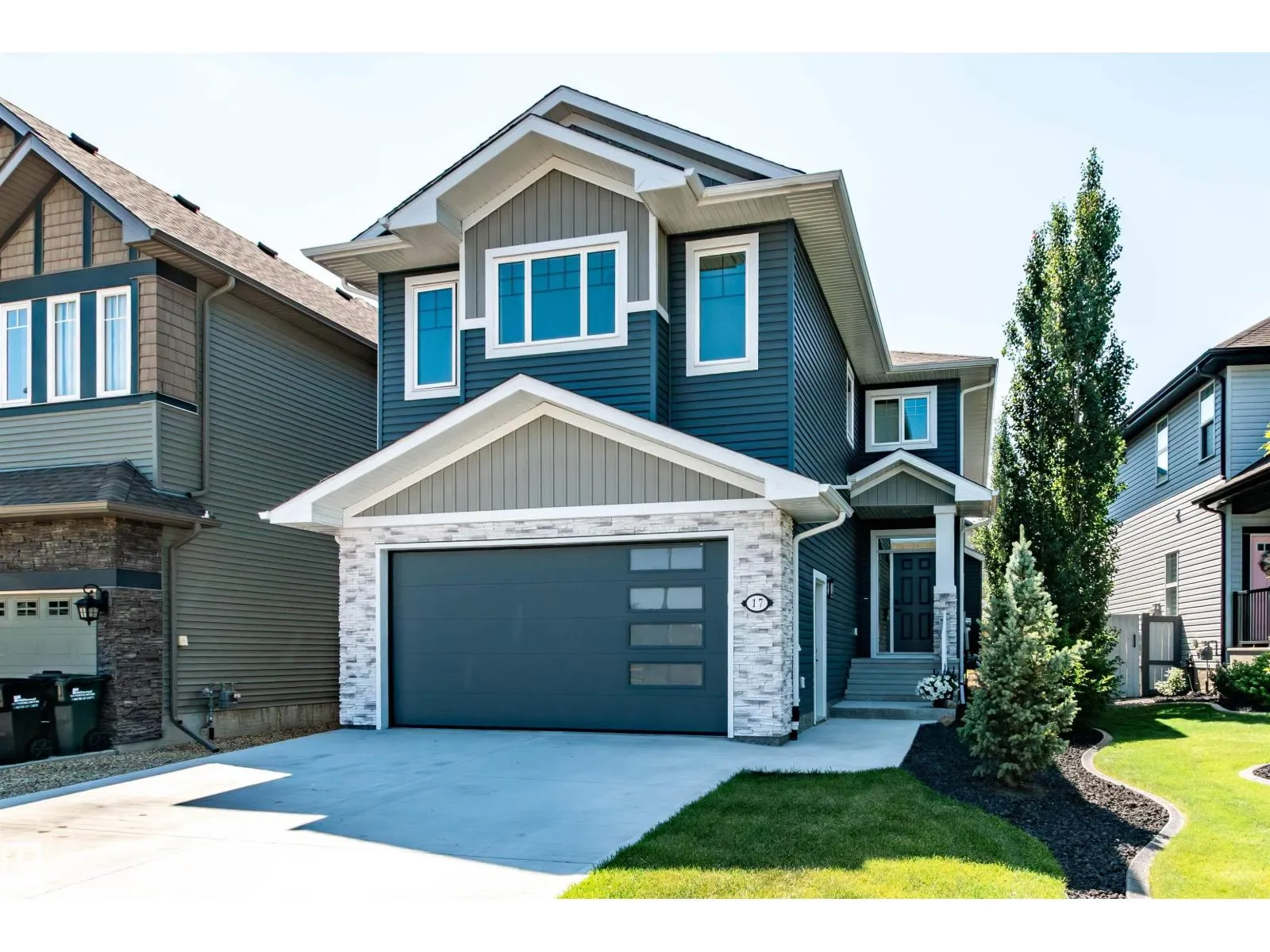 House for rent: 17 Sunbury Pl, Sherwood Park, Alberta T8H 0K3