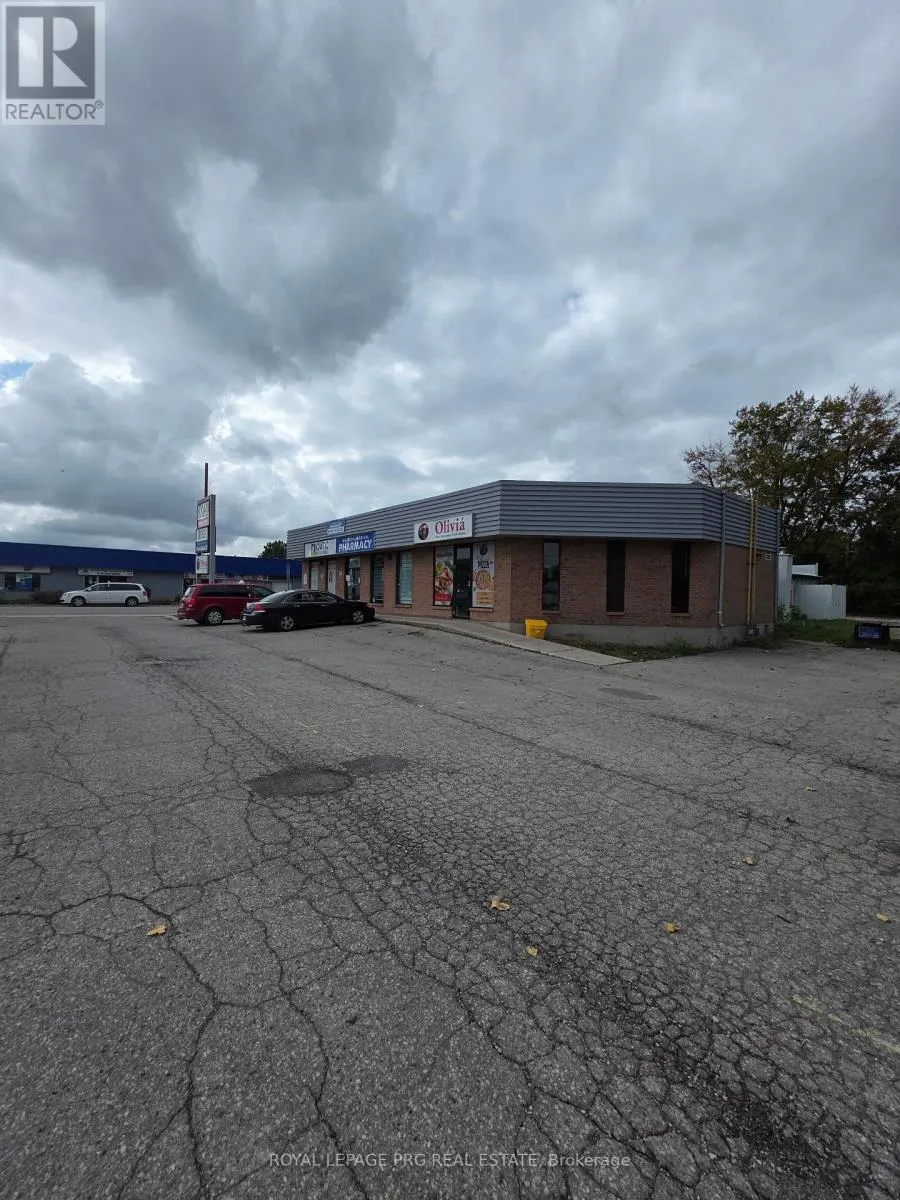 Multi-Tenant Industrial for rent: 17 Thames Street S, Ingersoll, Ontario N5C 2S9