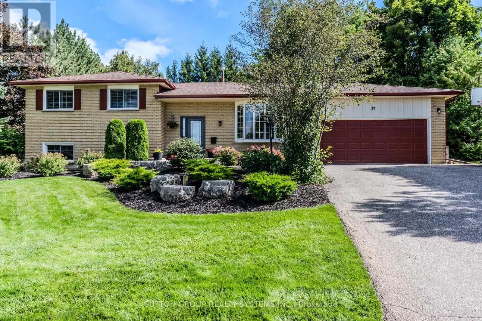 House for rent: 17 William Rex Crescent, Erin, Ontario N0B 1T0