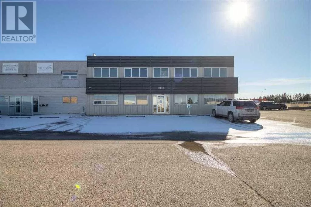 170, 2910 16 Avenue N, Lethbridge, Alberta T1H 5E9