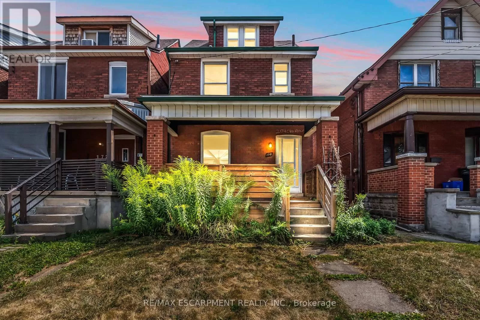 House for rent: 170 Grosvenor Avenue N, Hamilton, Ontario L8L 7S8