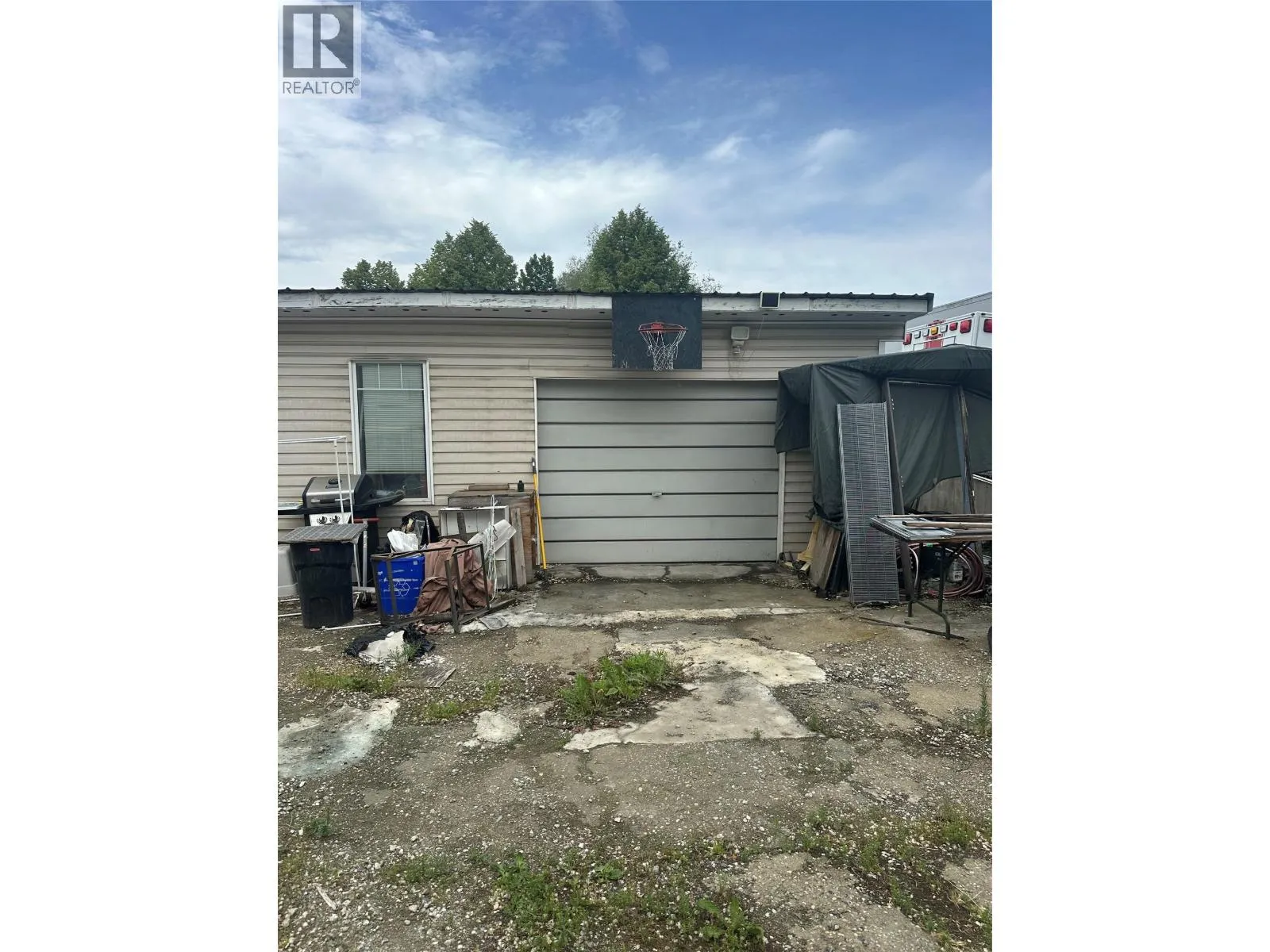 House for rent: 170 Mills Road Lot# Lot 1, Kelowna, British Columbia V1Y 6X6