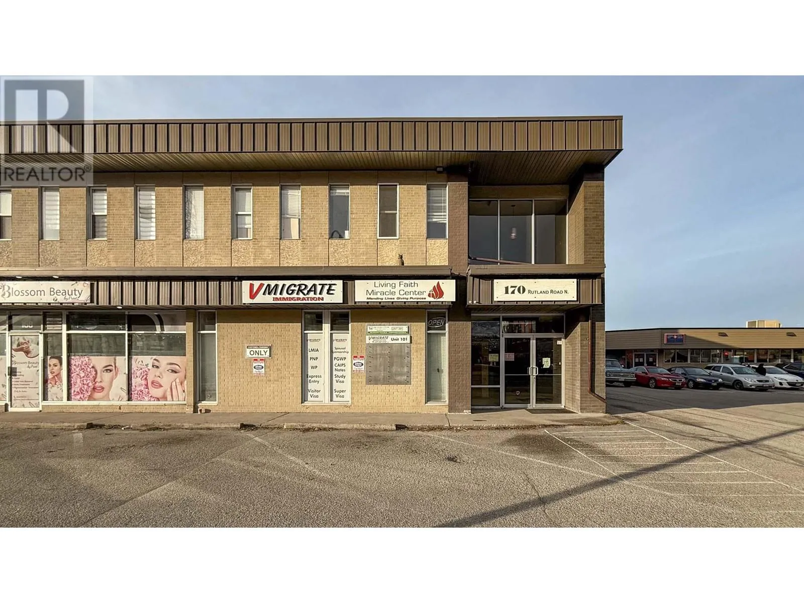 Offices for rent: 170 Rutland Road N Unit# 202, Kelowna, British Columbia V1X 3B2