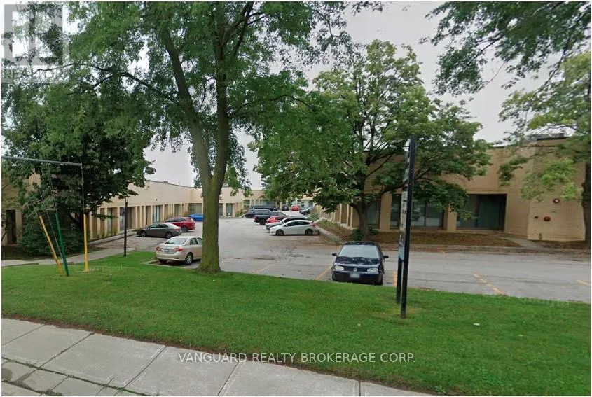 Warehouse for rent: 1701 Flint Road, Toronto, Ontario M3J 2W8