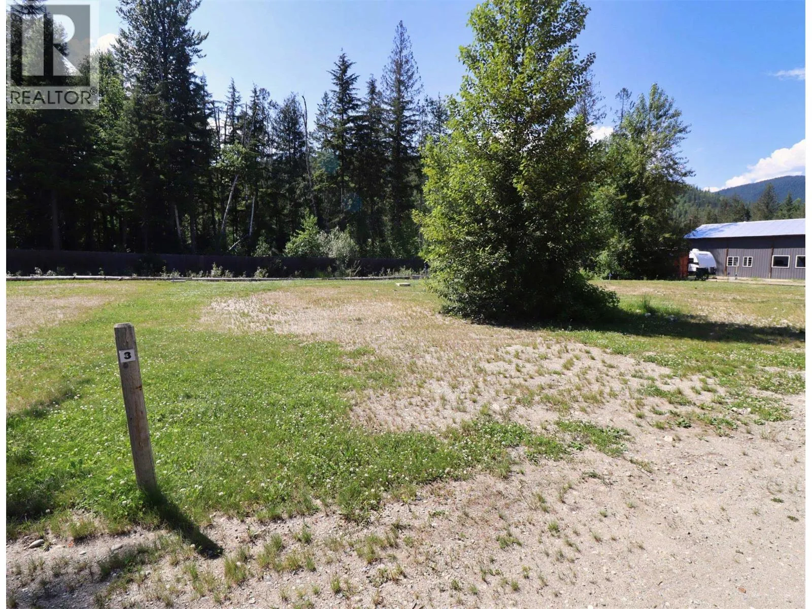 Other for rent: 1701 Ireland Road Unit# 3, Seymour Arm, British Columbia V0E 1M9
