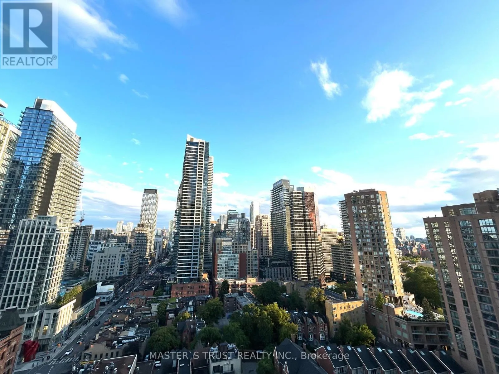 Apartment for rent: 1702 - 75 St Nicholas Street, Toronto, Ontario M4Y 0A5