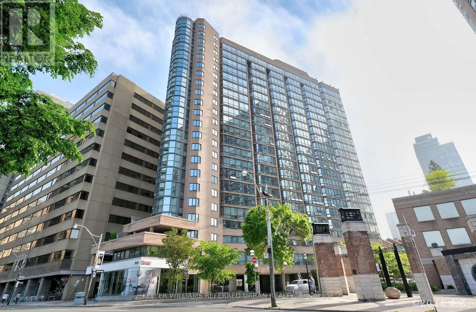 Apartment for rent: 1703 - 1055 Bay Street, Toronto, Ontario M5S 3A3