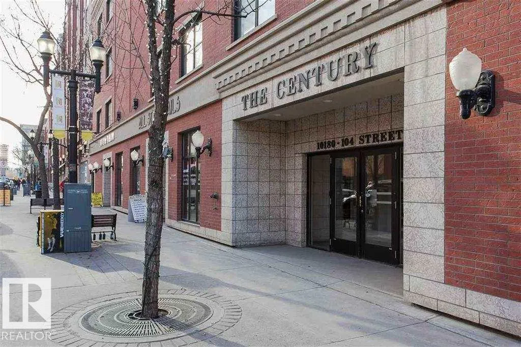 Apartment for rent: #1704 10180 104 St Nw, Edmonton, Alberta T5J 1A7