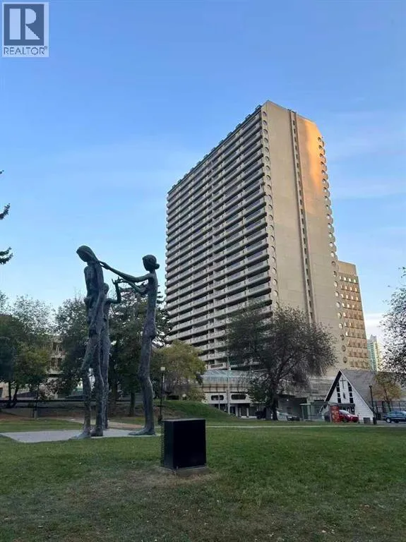 Apartment for rent: 1704, 221 6 Avenue Se, Calgary, Alberta T2G 4Z9