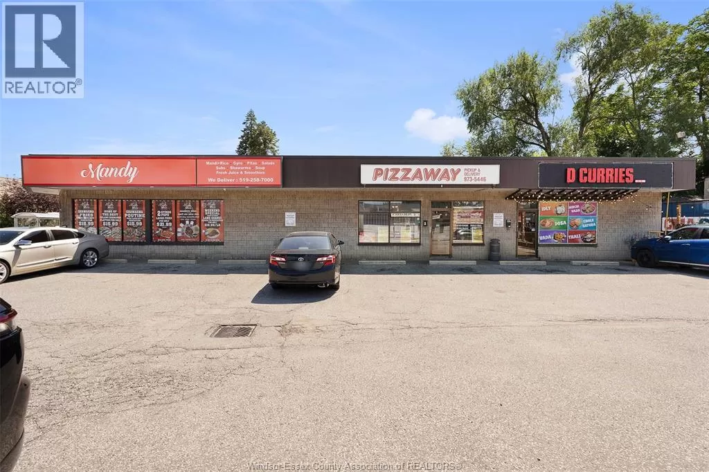 1705 Wyandotte Street West, Windsor, Ontario N9B 1J2