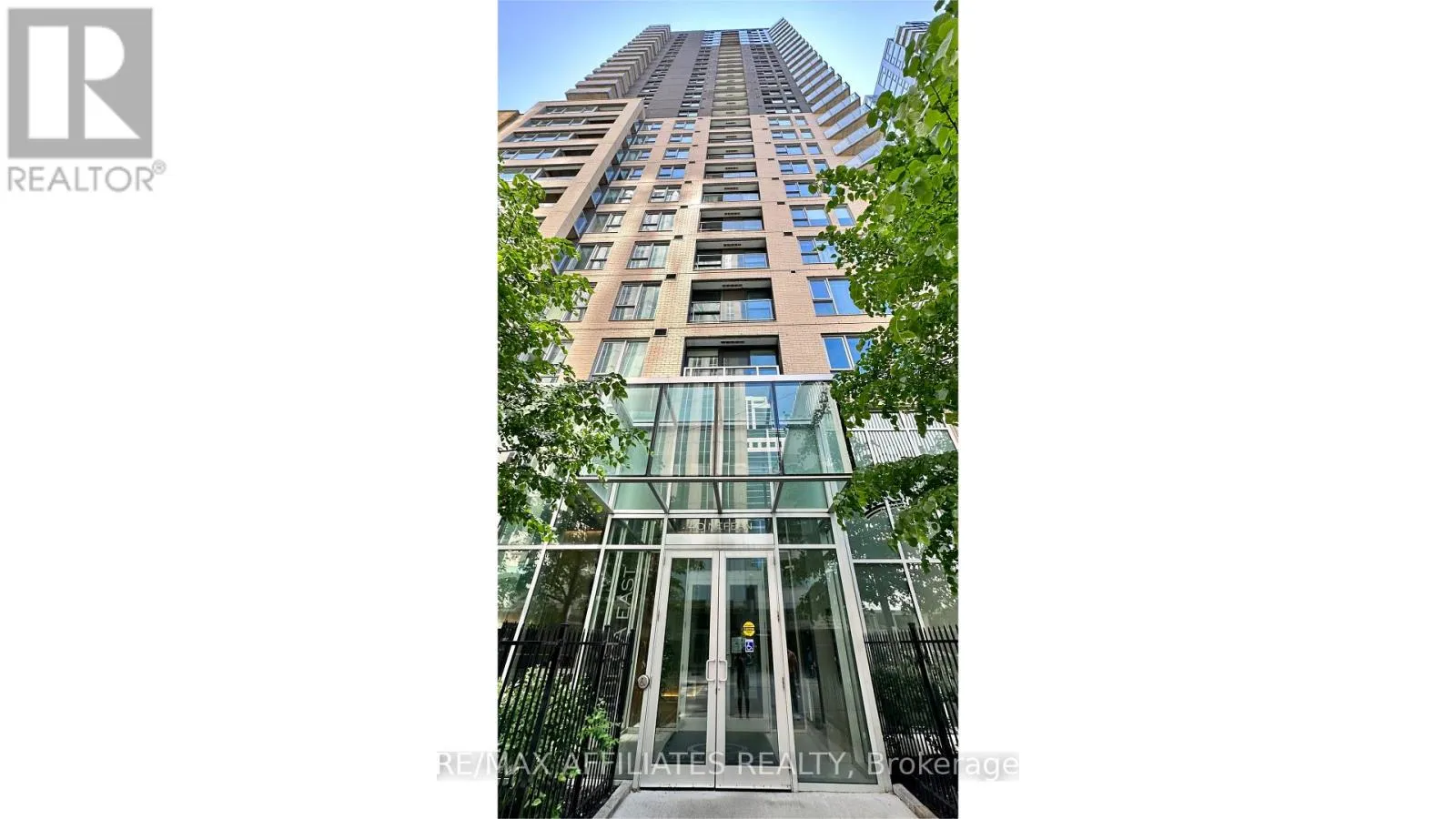 Apartment for rent: 1706 - 40 Nepean Street, Ottawa, Ontario K2P 0X5