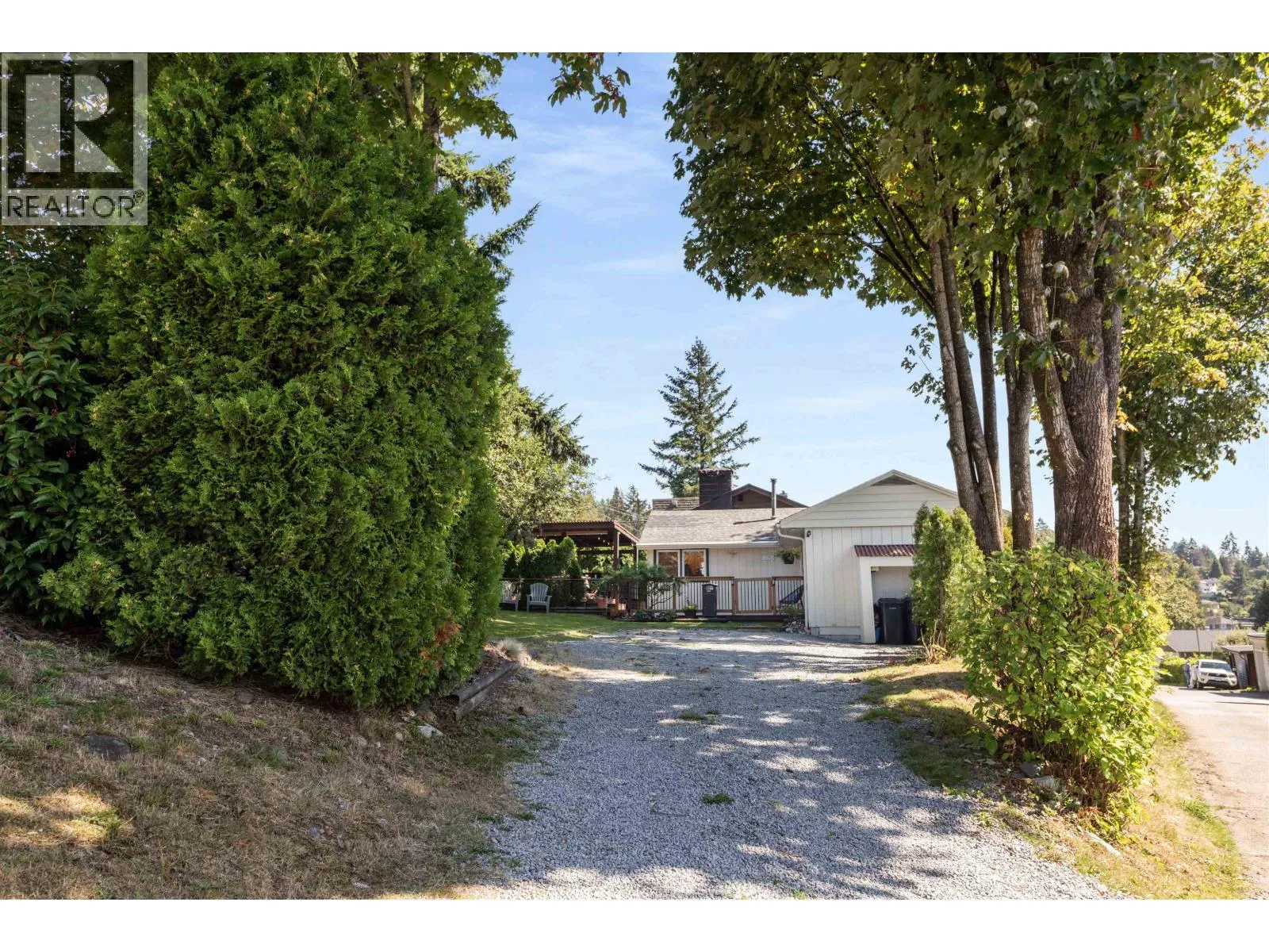 House for rent: 1706 Glendale Avenue, Coquitlam, British Columbia V3K 1X4