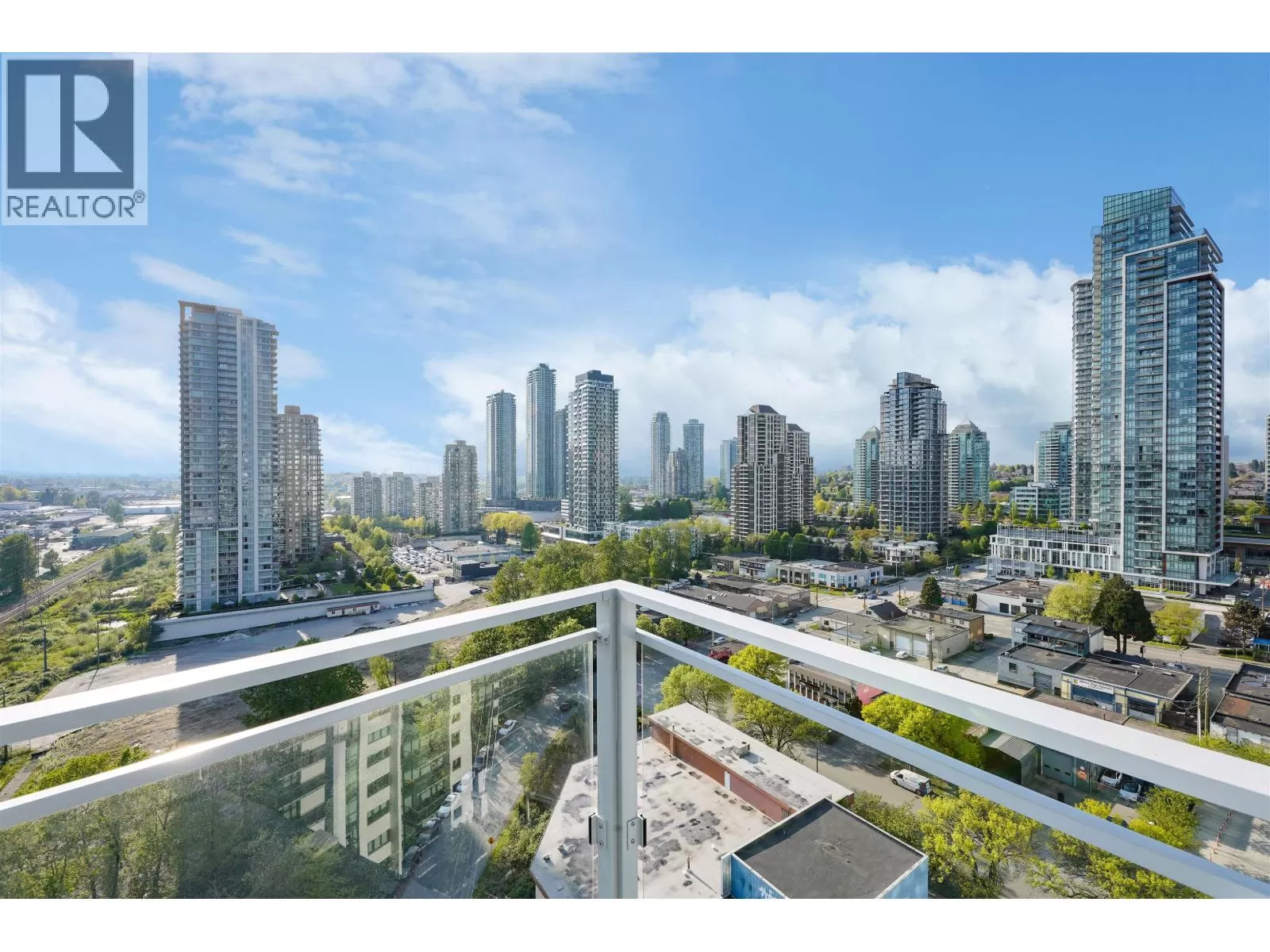 Apartment for rent: 1707 4433 W Alaska Street, Burnaby, British Columbia V5C 5T3