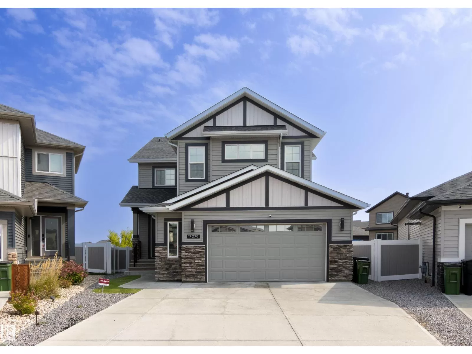 House for rent: 17079 46 St Nw, Edmonton, Alberta T5Y 4B1