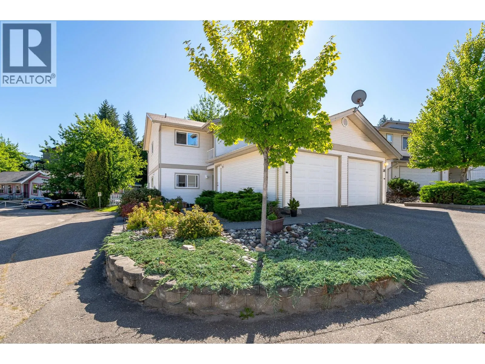 Row / Townhouse for rent: 171 17 Street Se Unit# 37, Salmon Arm, British Columbia V1E 1P8