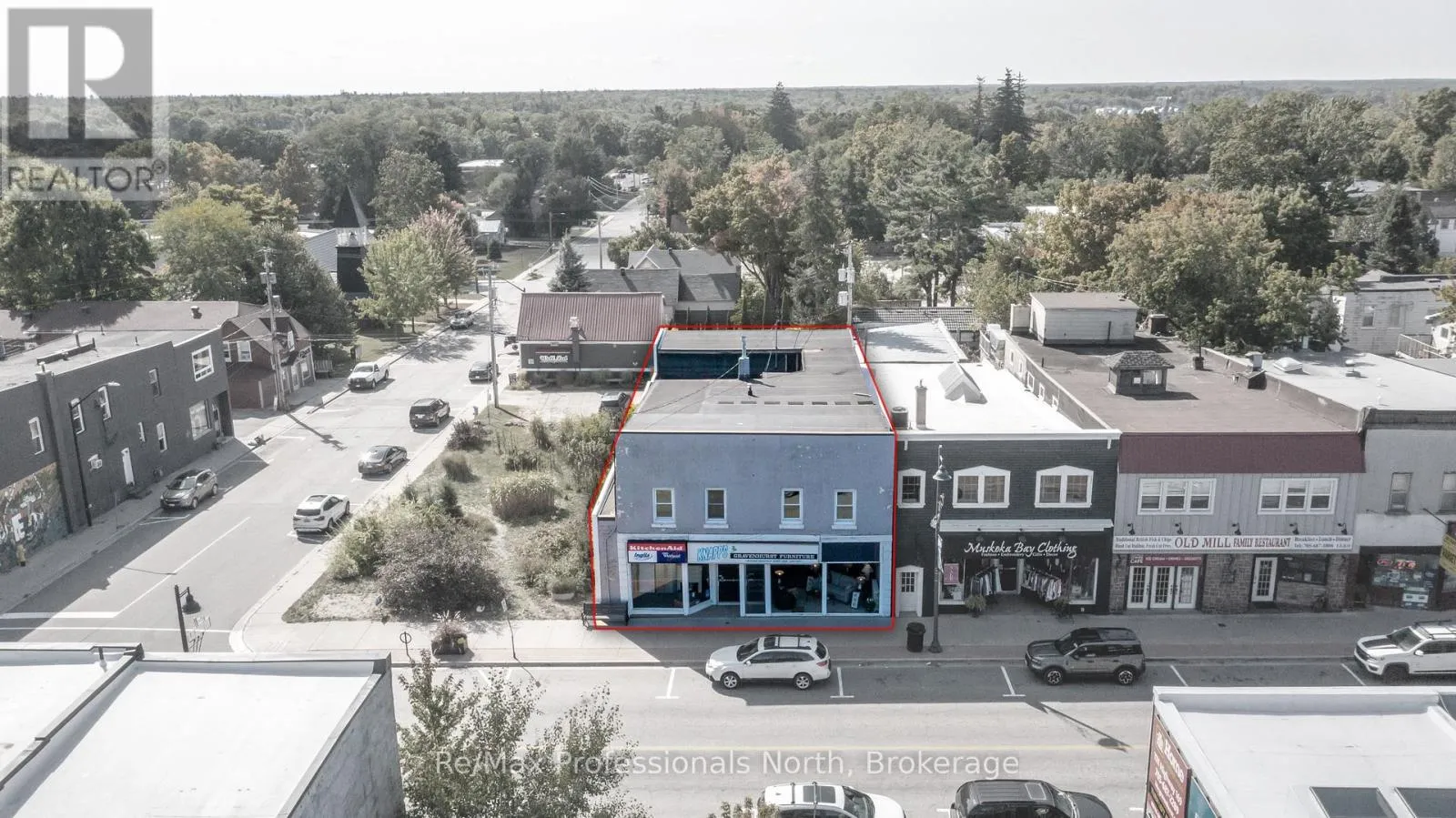 171 Muskoka Road S, Gravenhurst), Ontario P1P 1X3