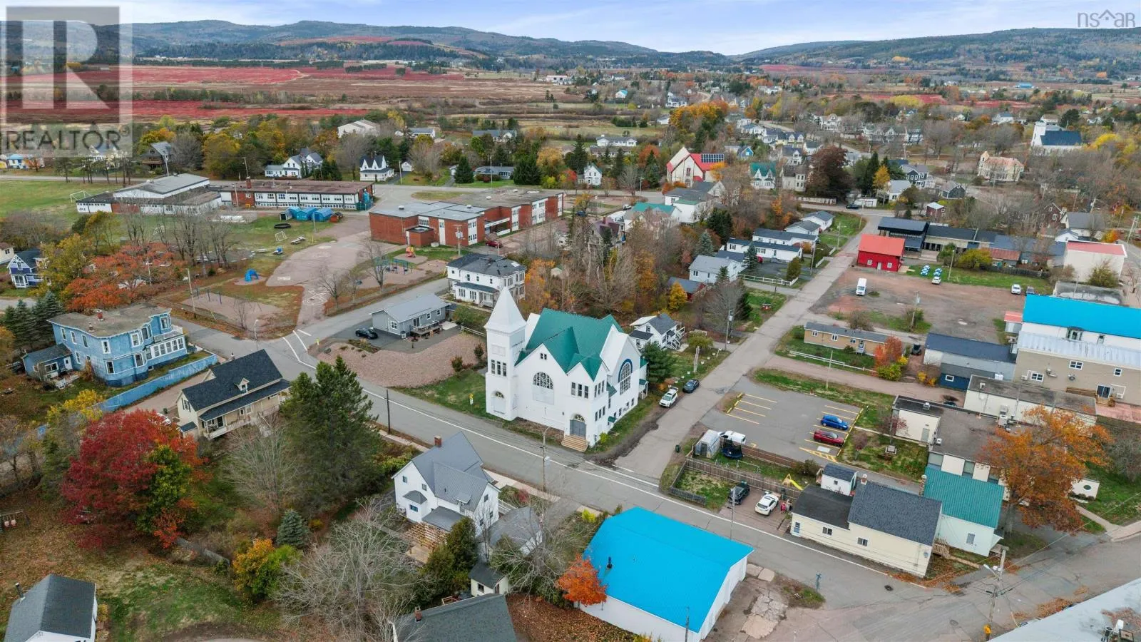 171 Queen Street, Parrsboro, Nova Scotia B0M 1S0