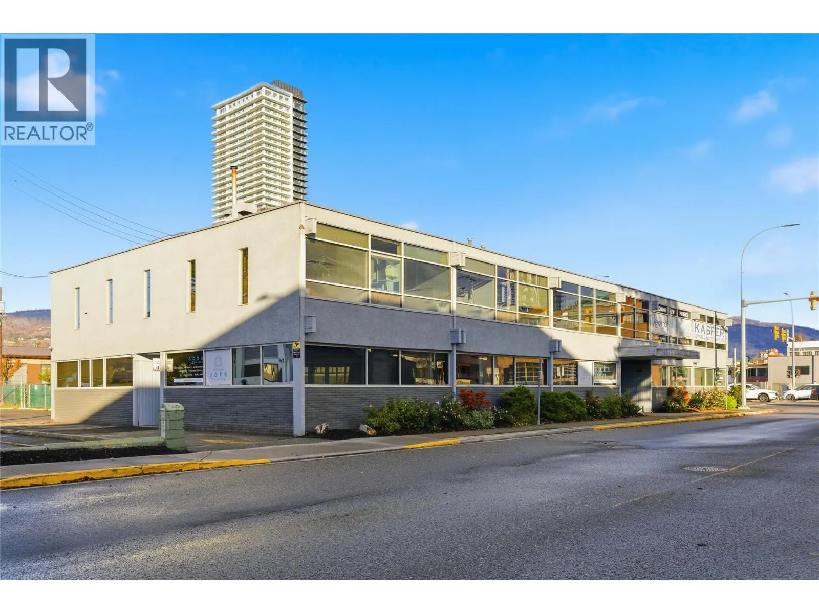 Offices for rent: 1710 Ellis Street Unit# 18/19, Kelowna, British Columbia V1Y 2B5