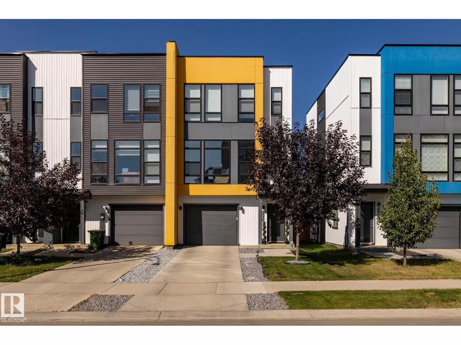 Row / Townhouse for rent: 1710 Keene Crescent. Sw Sw, Edmonton, Alberta T6W 3W3