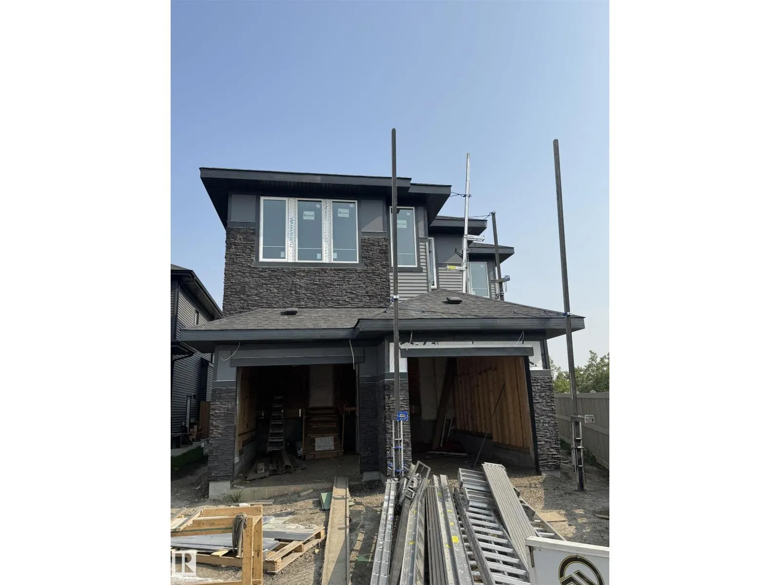 House for rent: 17107 3 St Nw, Edmonton, Alberta T5Y 4G8