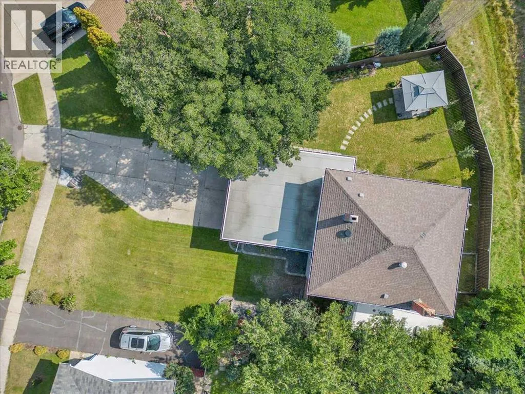 House for rent: 17107 80 Avenue Nw, Edmonton, Alberta T2T 0B3