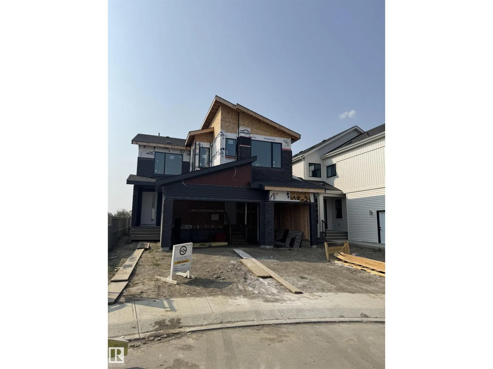 House for rent: 17108 2 St Nw, Edmonton, Alberta T5Y 4G2