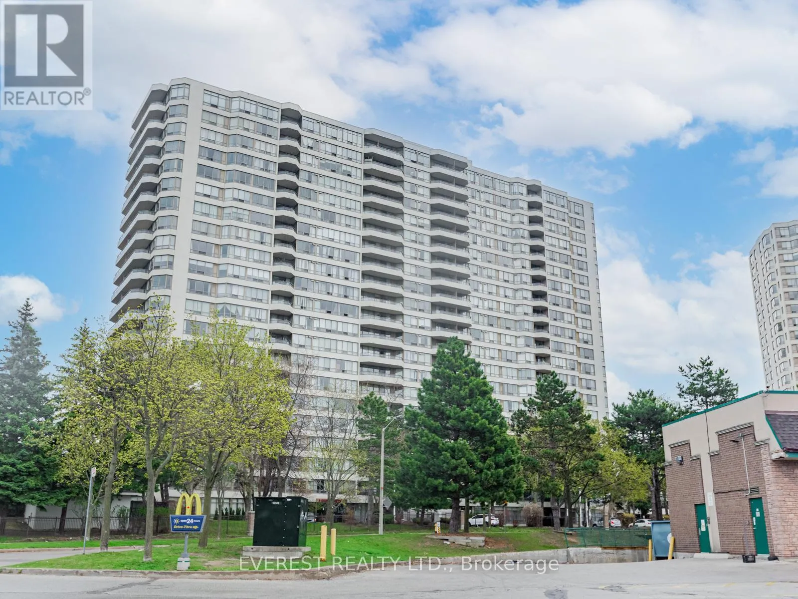 Apartment for rent: 1714 - 5 Greystone Walk Drive, Toronto, Ontario M1K 5J5