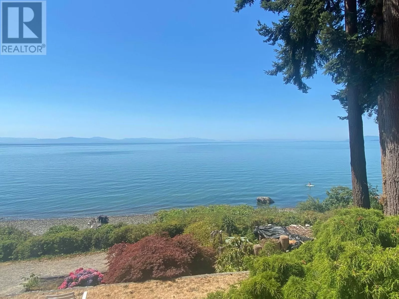 House for rent: 1714 Ocean Beach Esplanade, Gibsons, British Columbia V0N 1V5