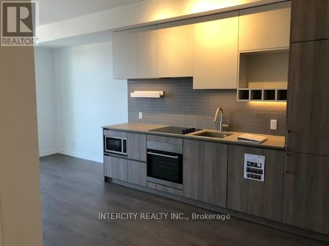 Apartment for rent: 1715 - 950 Portage Parkway, Vaughan, Ontario L4K 0J7