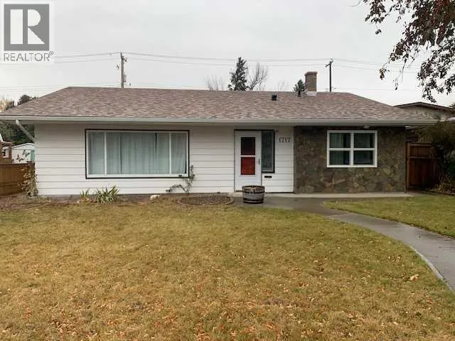 1717 13 Avenue N, Lethbridge, Alberta T1H 1T5