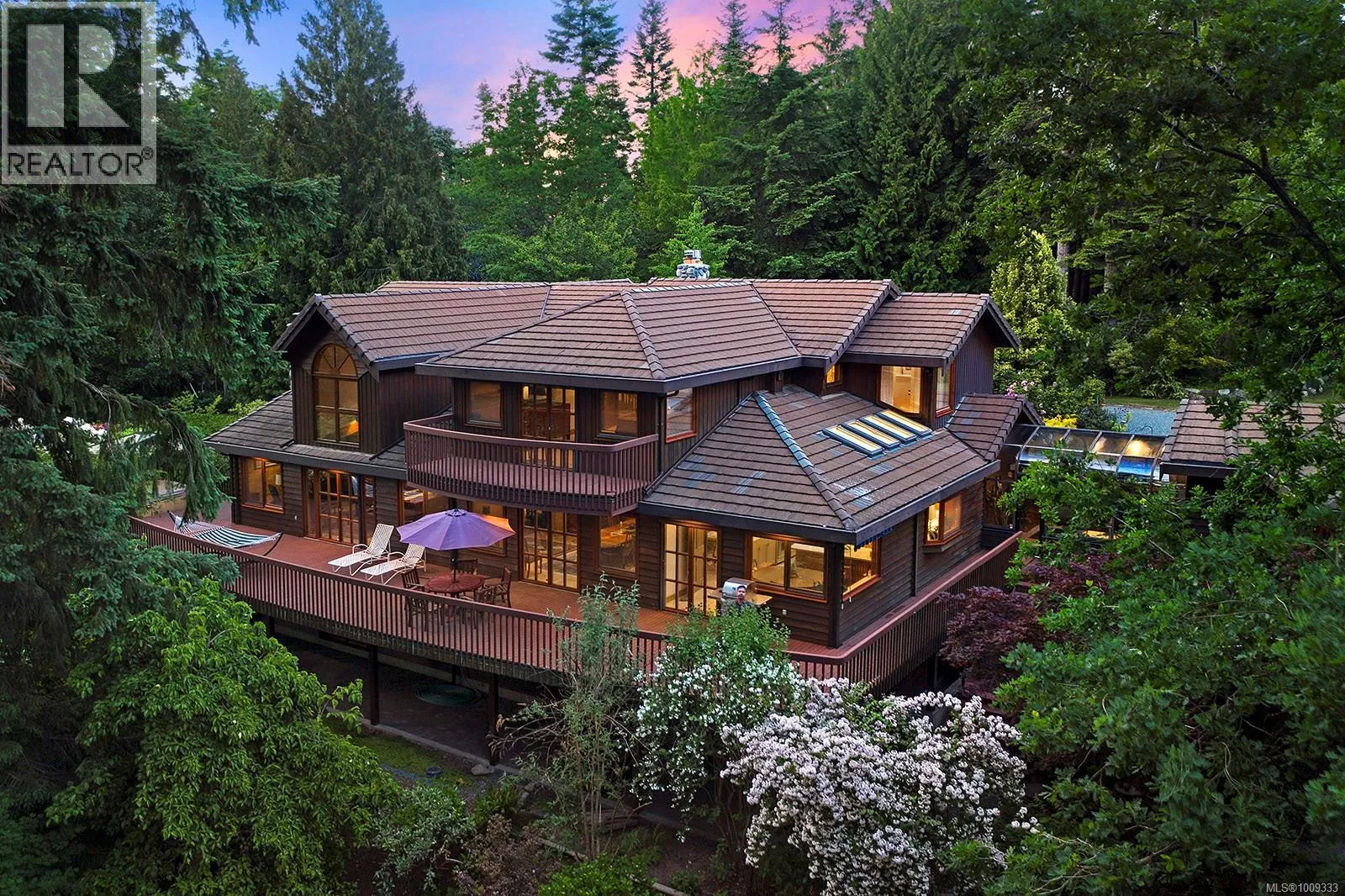 House for rent: 1717 Glen Urquhart Dr, Courtenay, British Columbia V9N 3Y3