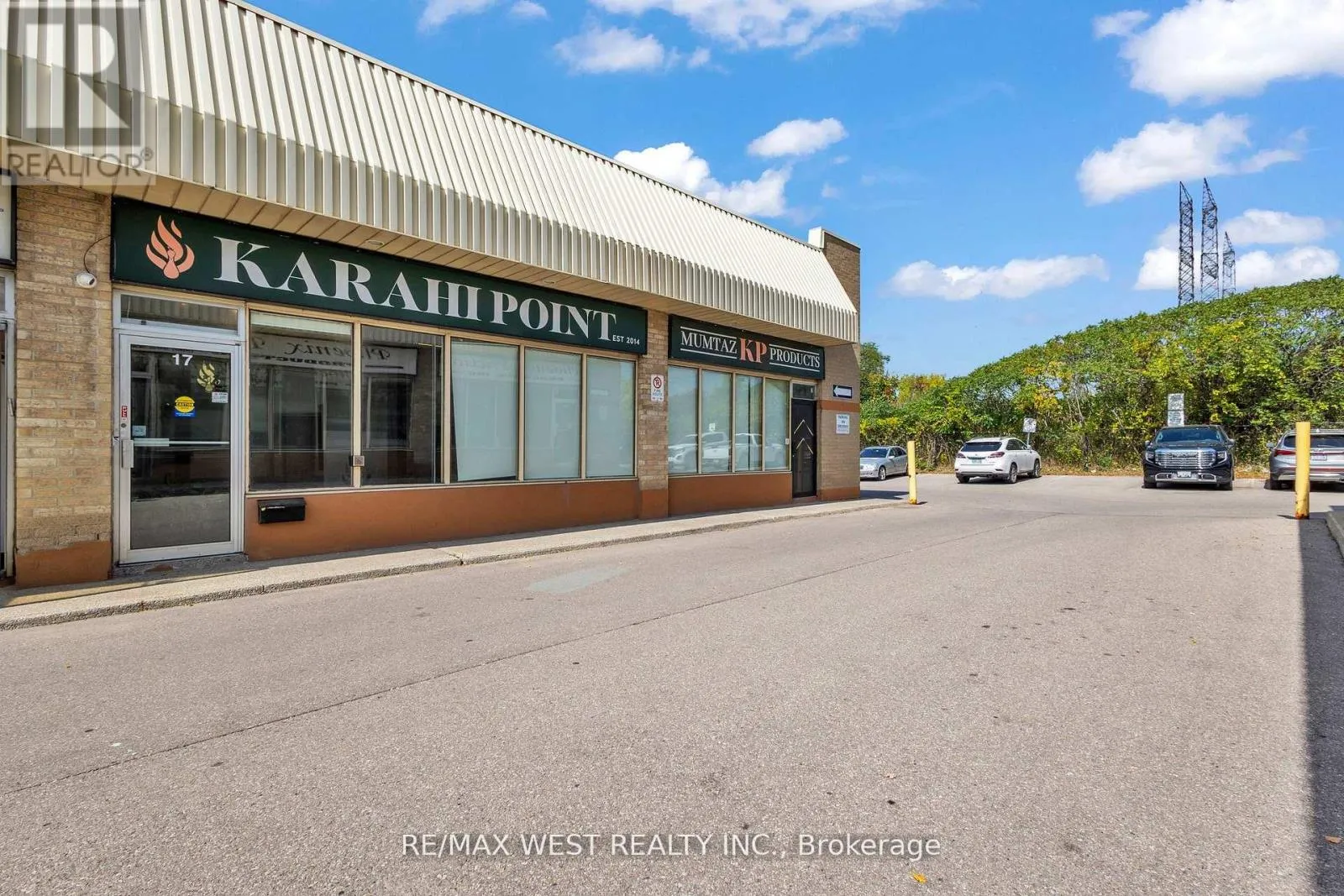 Warehouse for rent: 17&18 - 418 Hanlan Road, Vaughan, Ontario L4L 4Z1