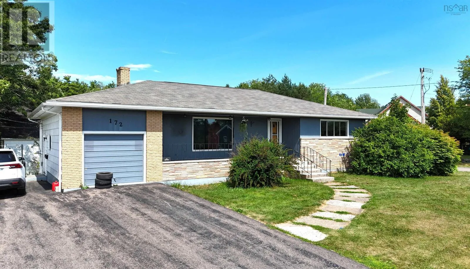 172 North Street, Bridgewater, Nova Scotia B4V 2V6