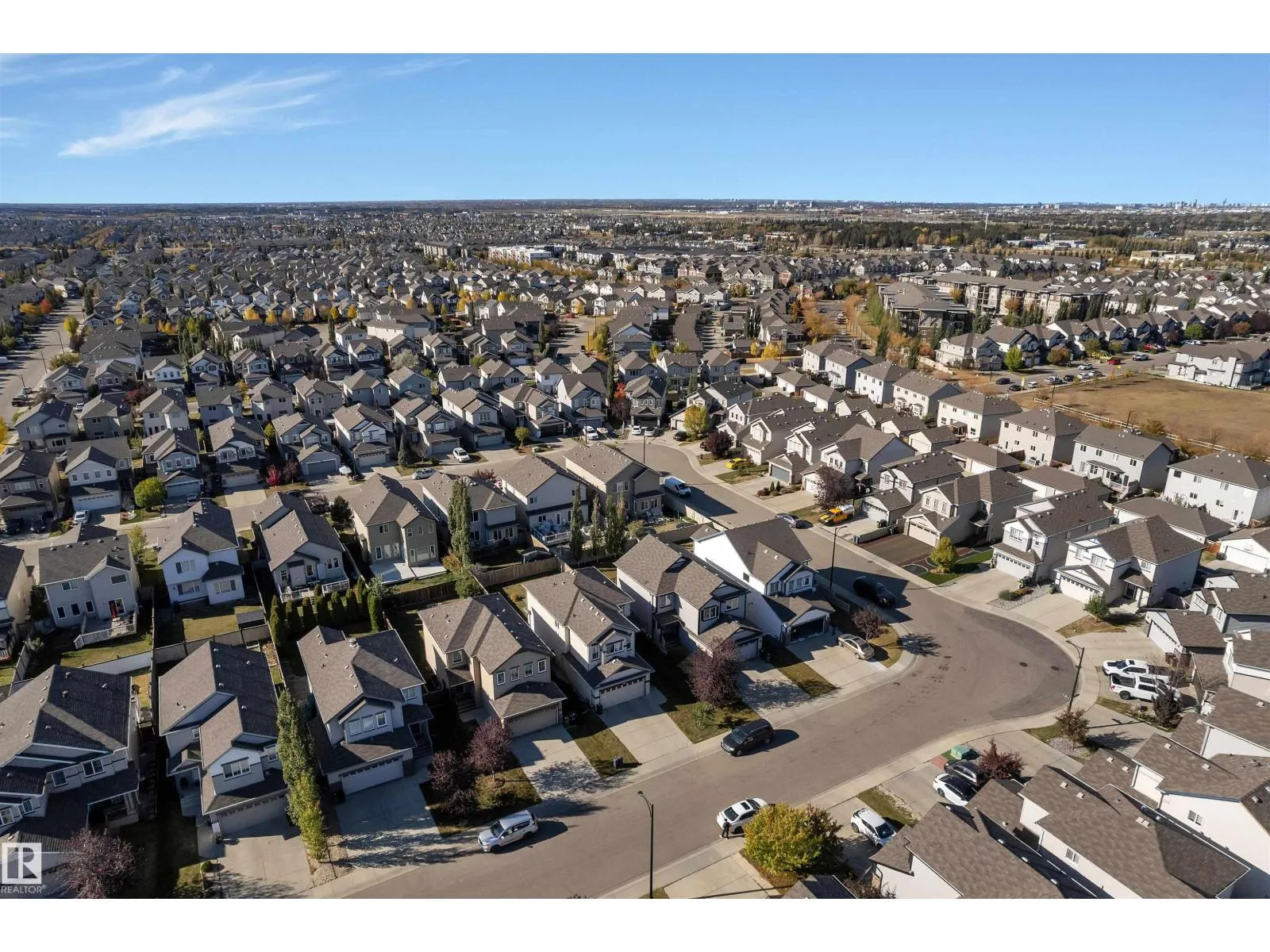 House for rent: 1720 59 St Sw, Edmonton, Alberta T6X 0W5